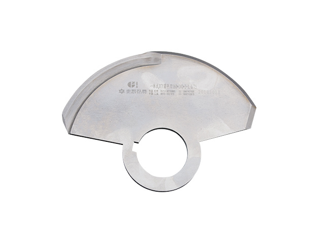 What are the types of knives?